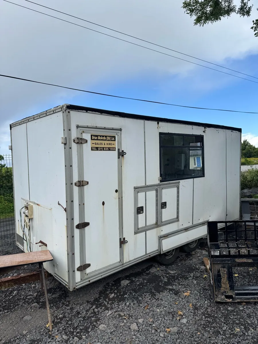 Canteen/office trailer - Image 1