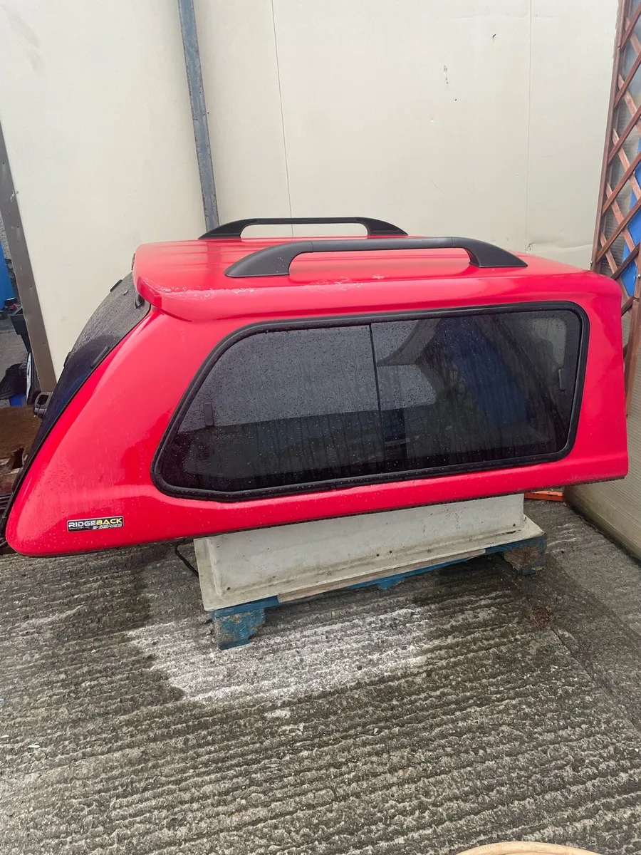 Hilux canopy - Image 1
