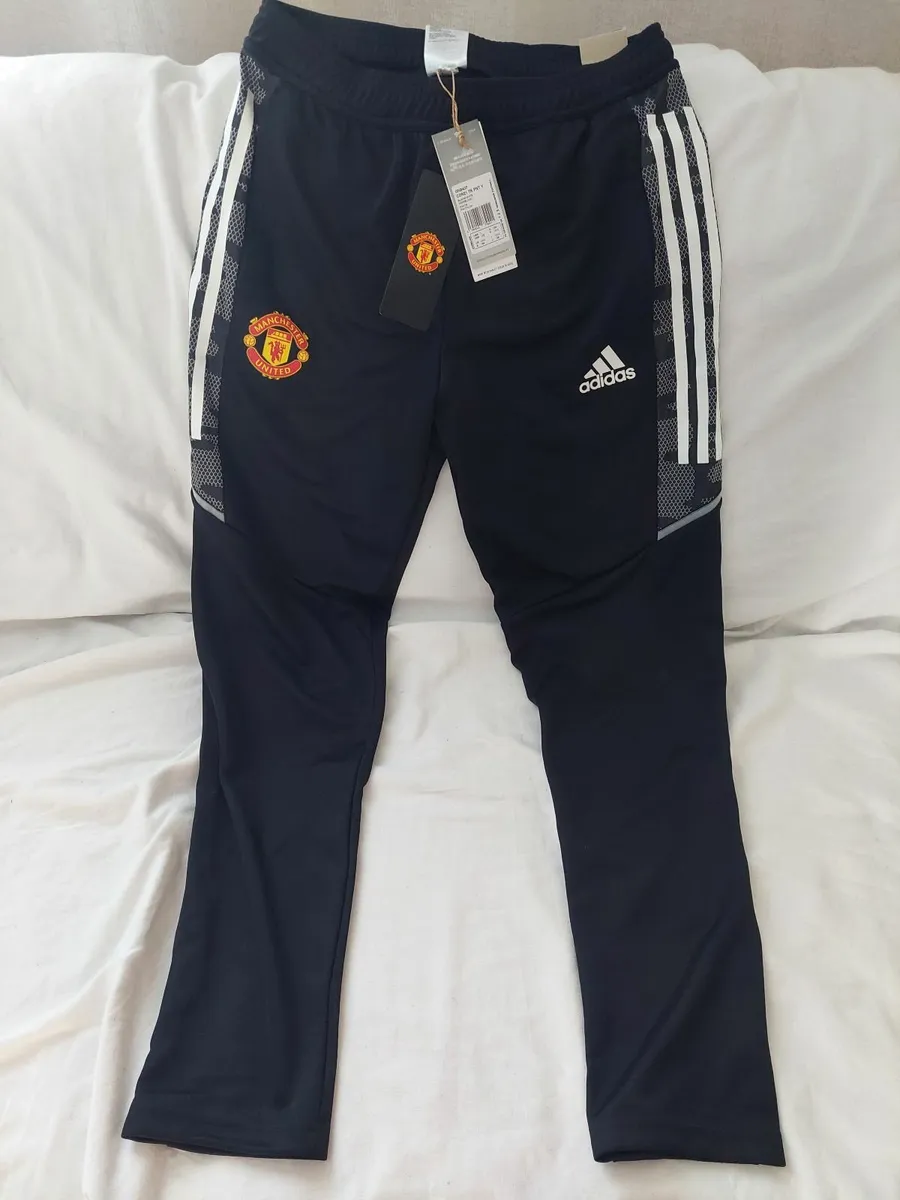 Pants  size 13-14 yrs old - Image 1