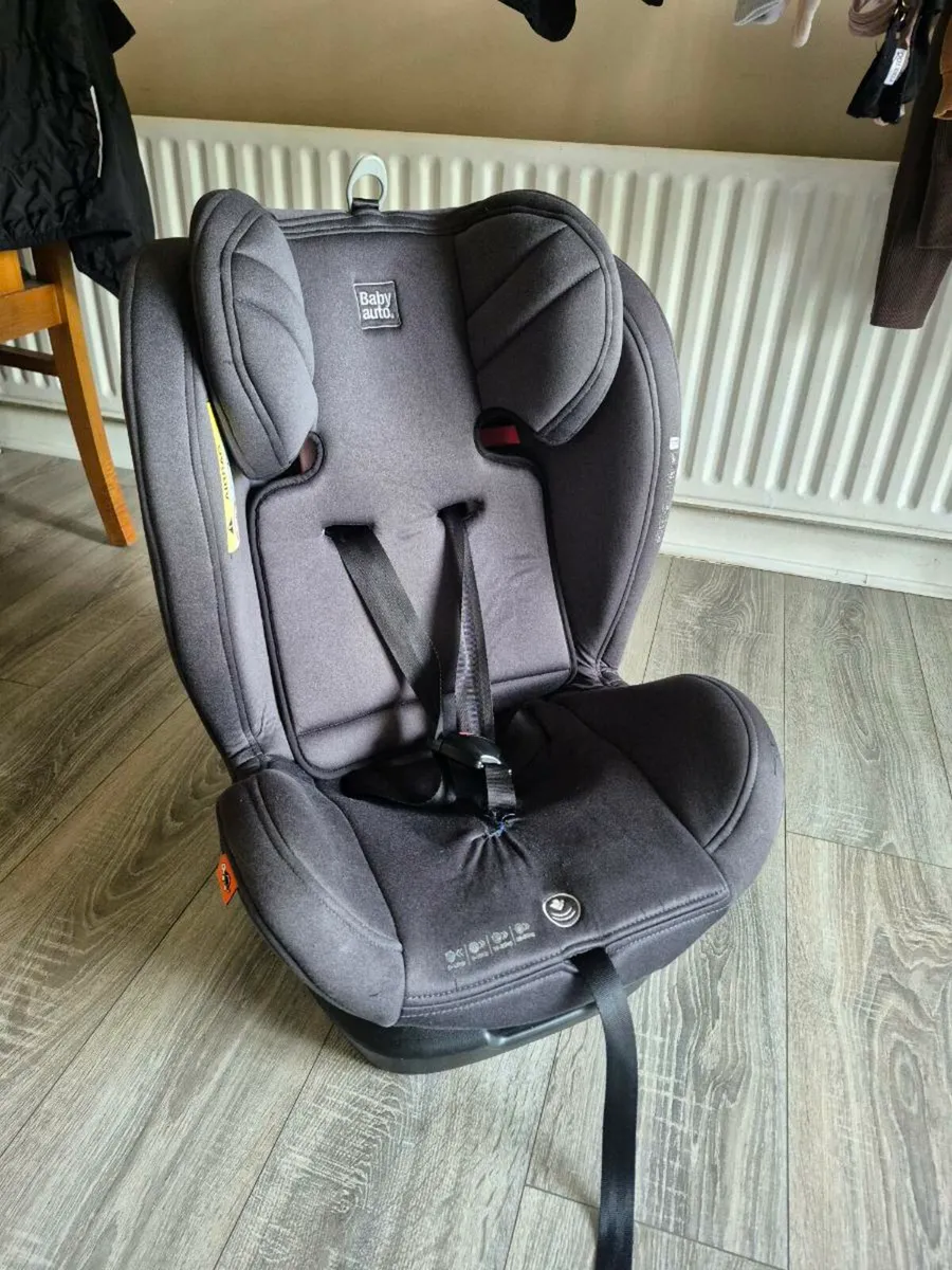 360 car seat - Image 1