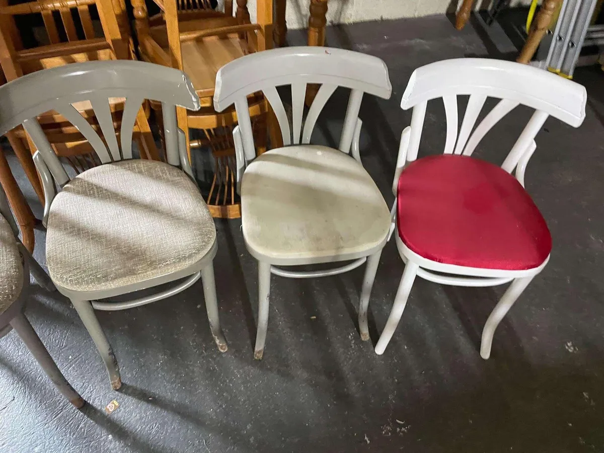 4 kitchen chairs - Image 2