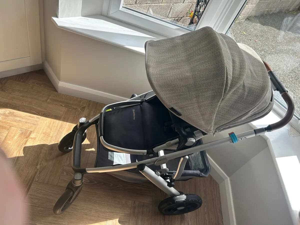 Uppababy vista v2 sierra - Image 1
