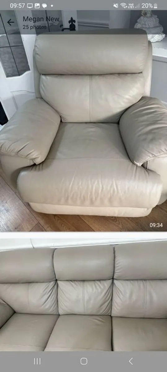 Original italian a leather light gray  3/2/1 electrical  Reclining sofa's - Image 3