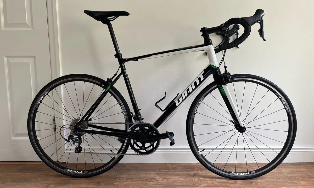 Giant Defy Ultegra 11s (Large) - Image 3