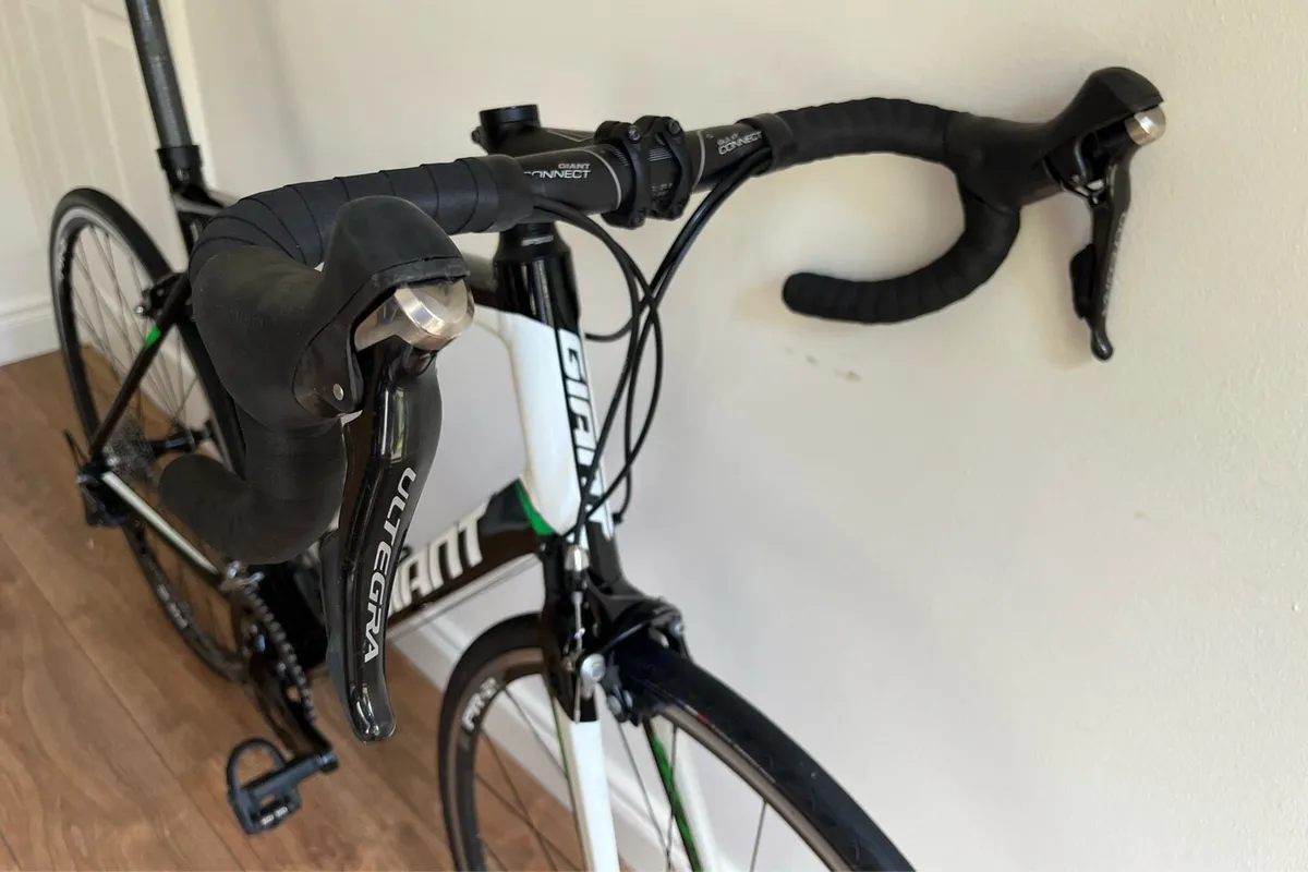 Giant Defy Ultegra 11s (Large) - Image 4