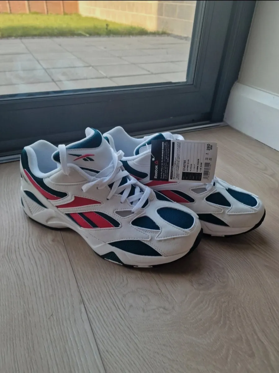 Reebok Classic Aztrek 96 OG Trainers - Image 1