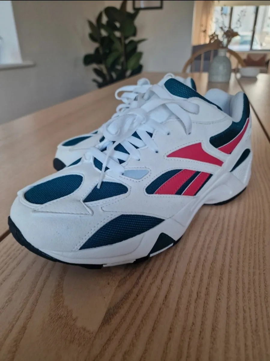 Reebok Classic Aztrek 96 OG Trainers - Image 4