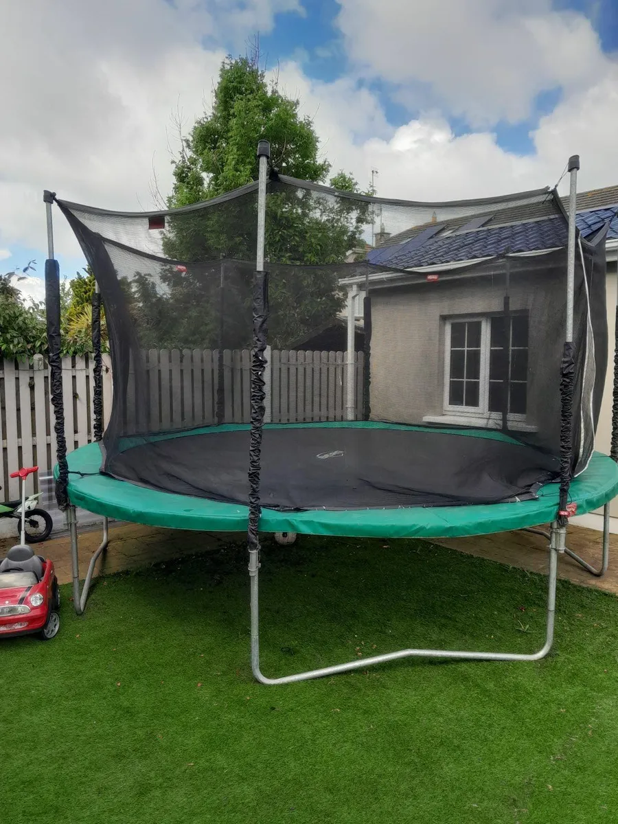 Trampoline - Image 2