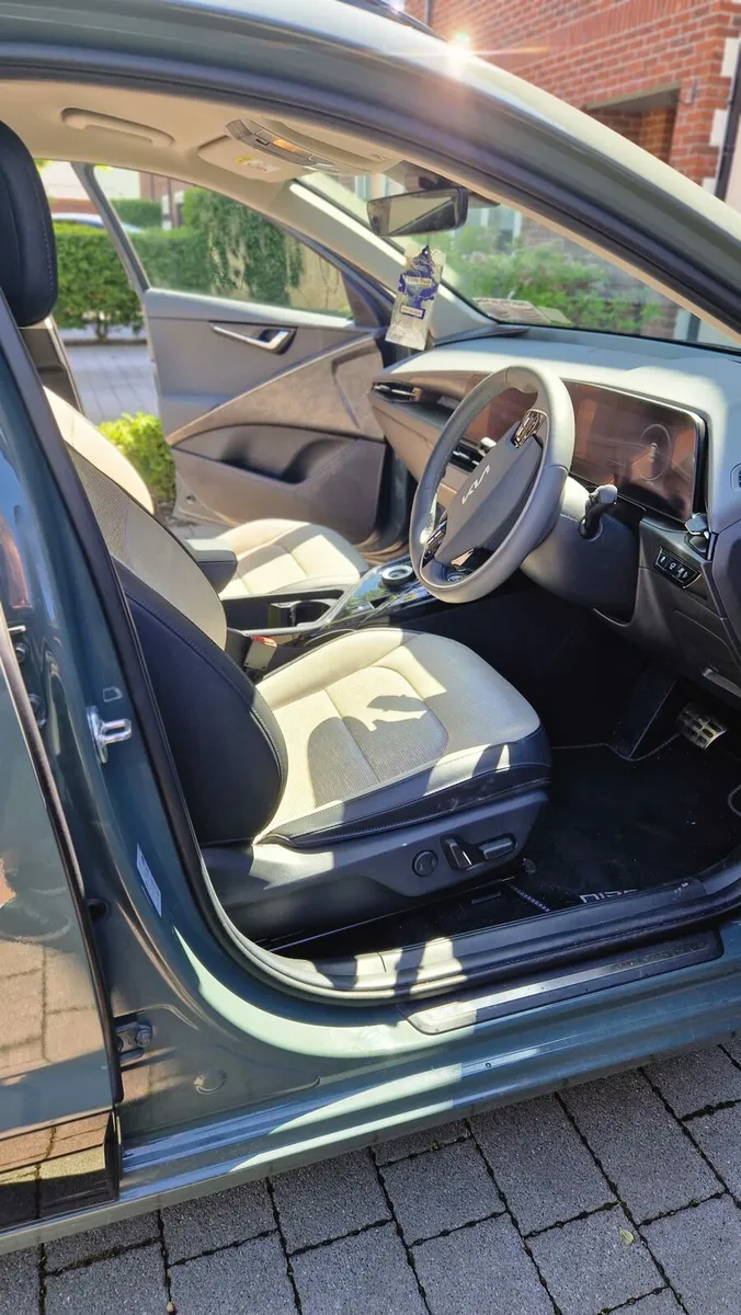 Kia Niro K4 High Spec Low Mileage - Image 3
