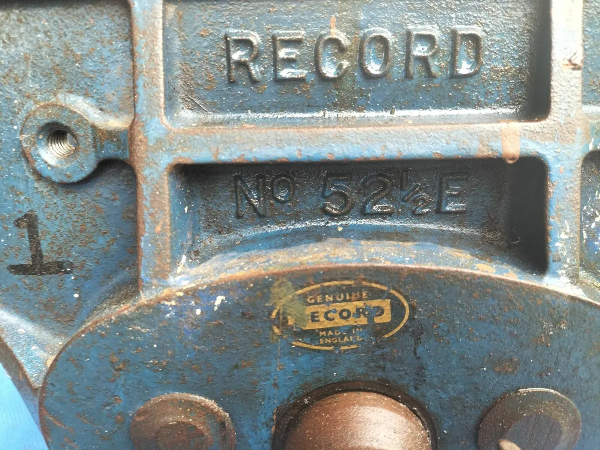 Record 52.1/2E Vice - Image 2