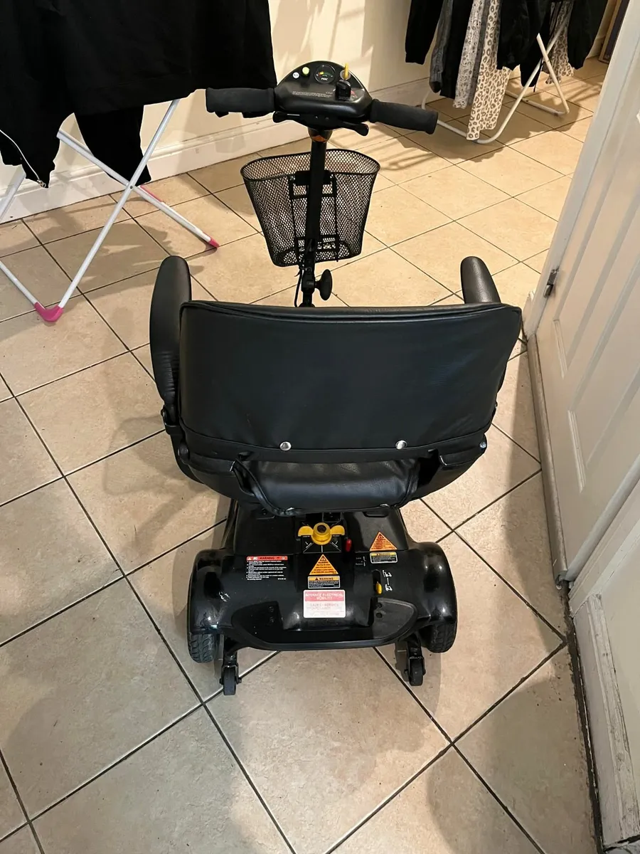 Mobility scooter - Image 2
