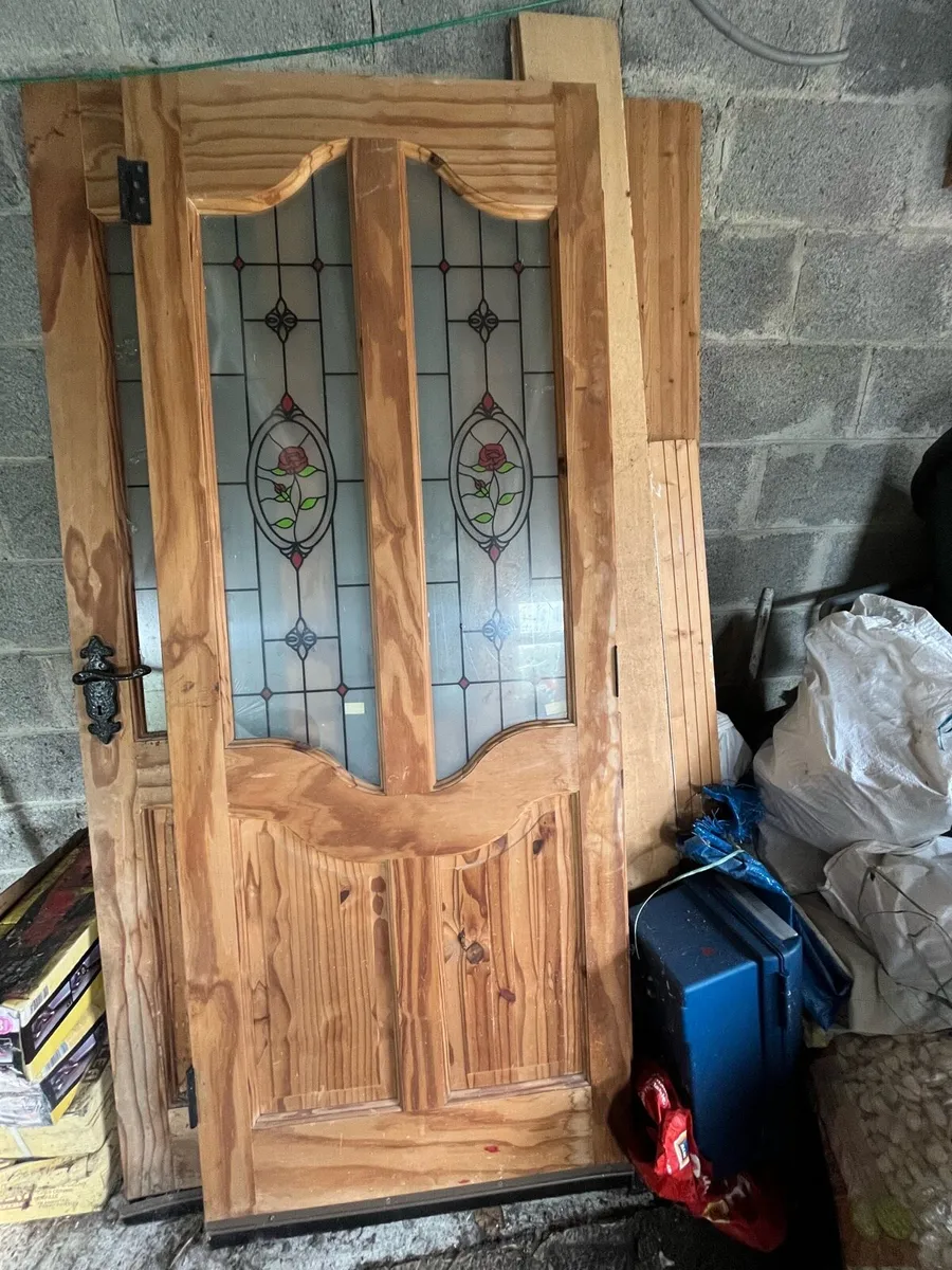 Two wooden internal doors - Image 2