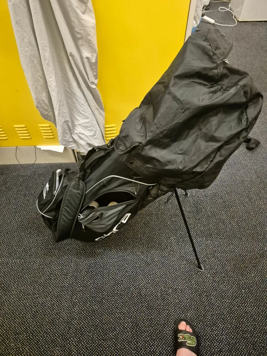 Golf clubs - Image 1