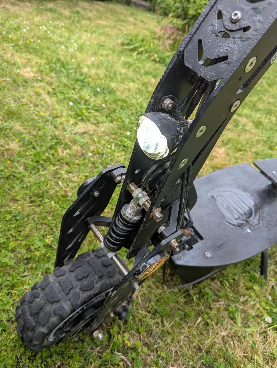 Scooter EvoKing 2000w Dual Hub(45 or 60km/h) - Image 2