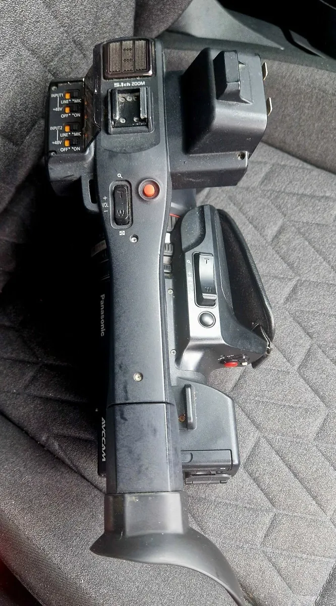 PANASONIC AG AC90 CAMERA - Image 1