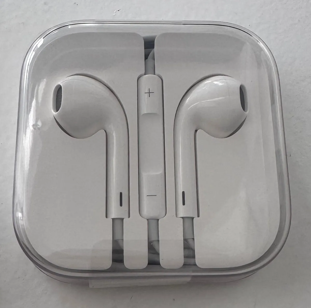 Apple accessories - Image 3