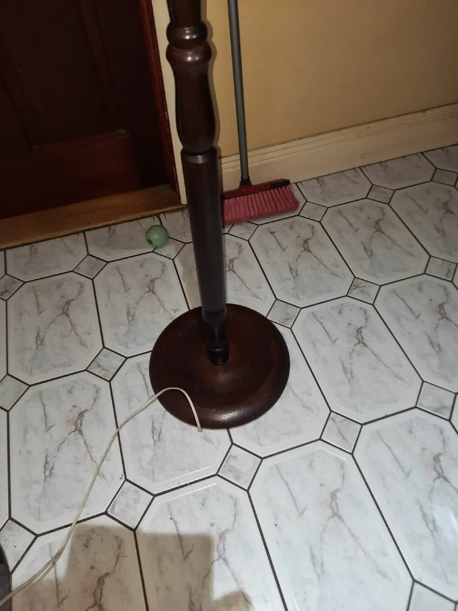 Tall lamp - Image 4