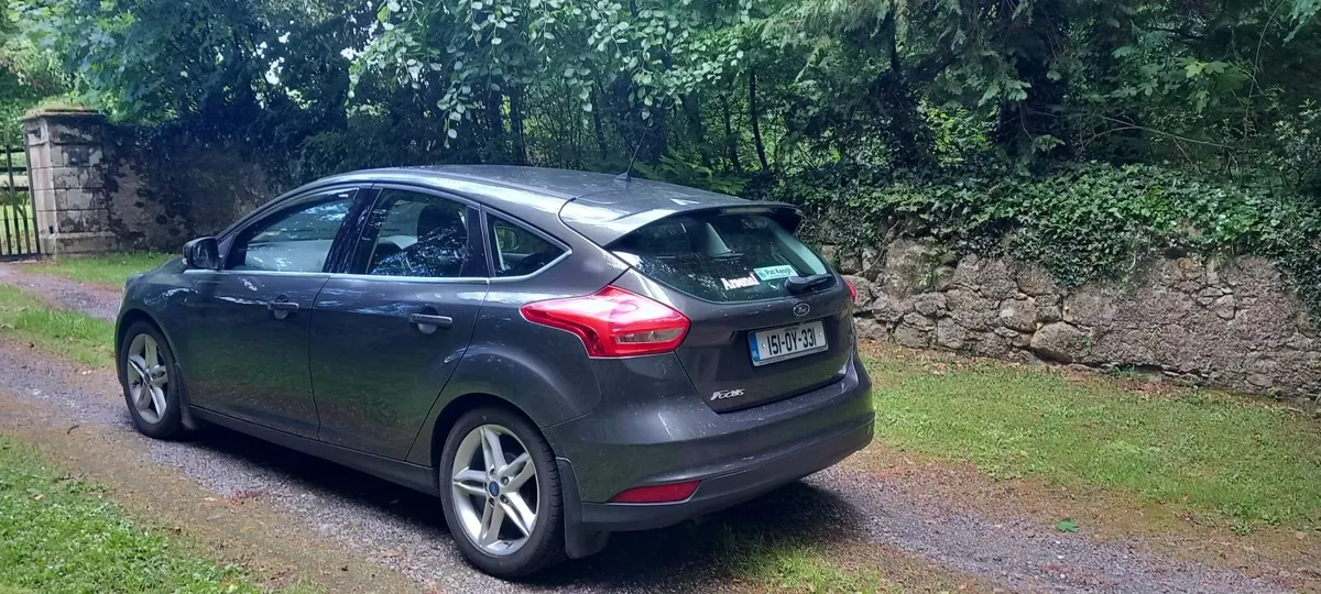 Ford Focus 2015 - Image 2