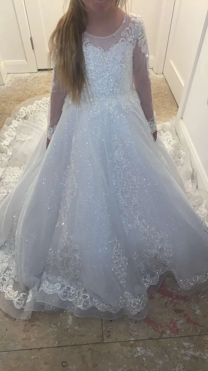 Communion dress - Image 4