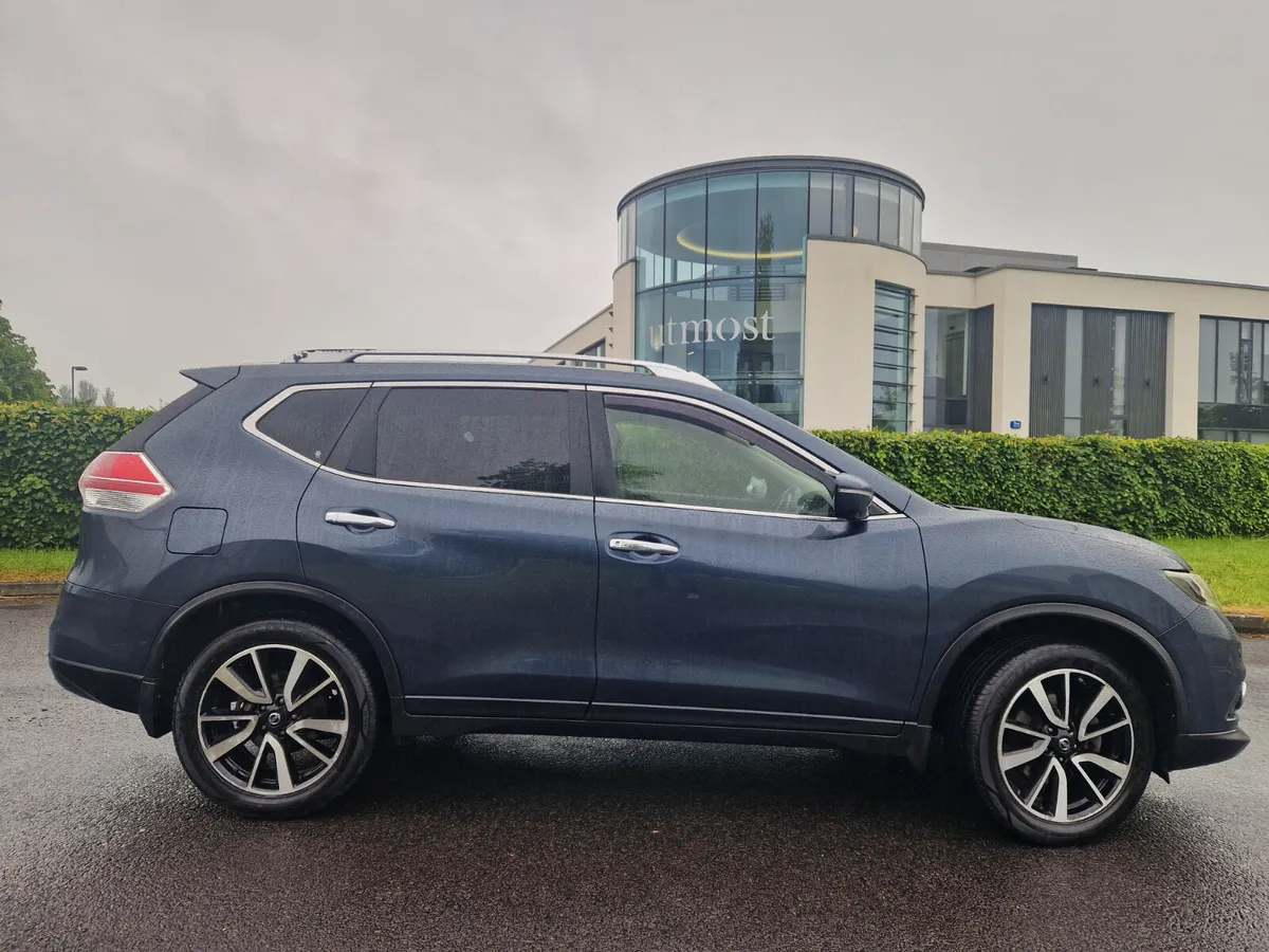 Nissan X-Trail 7 SEATS , PAN ROOF ,2 YEAR WARRANTY - Image 3