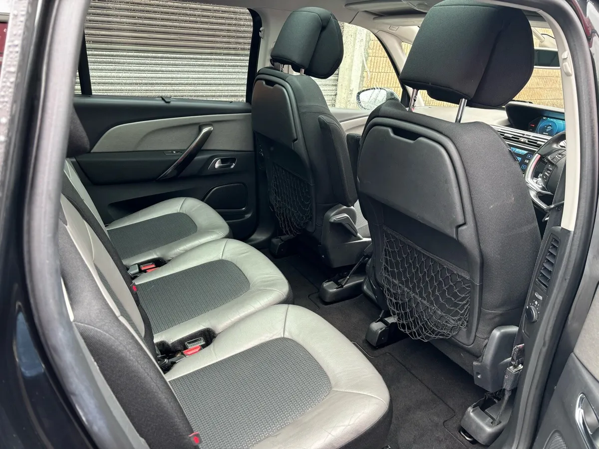 152 Citroen Picasso - Image 3