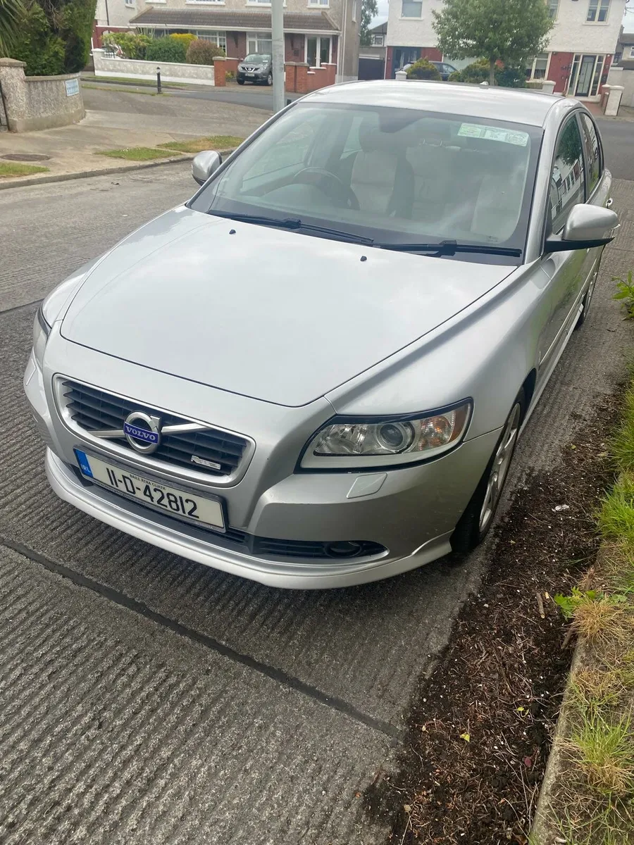 Volvo S40, 1.6 DIESEL, R DESIGN, NCTD 7/26, 2011 - Image 2