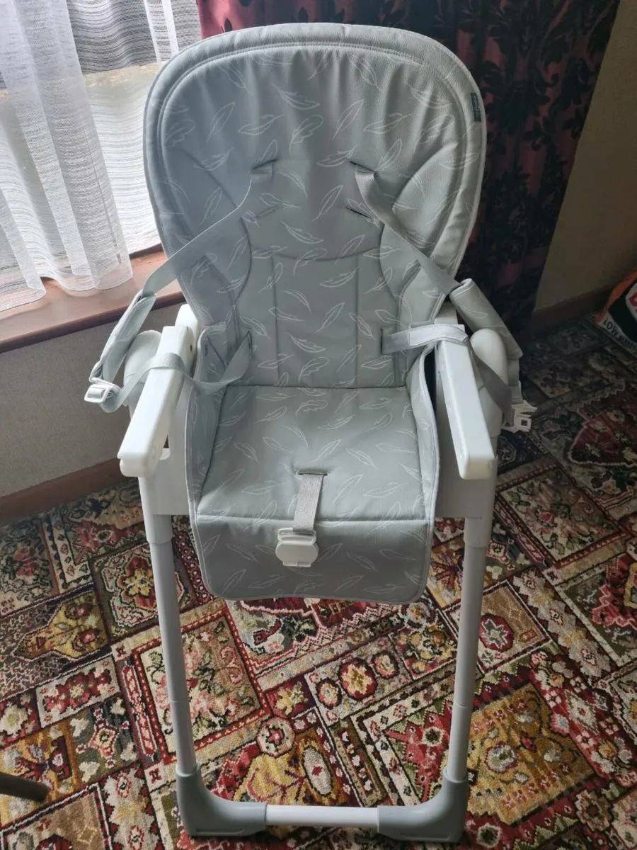 Babylo Highchair - Image 1