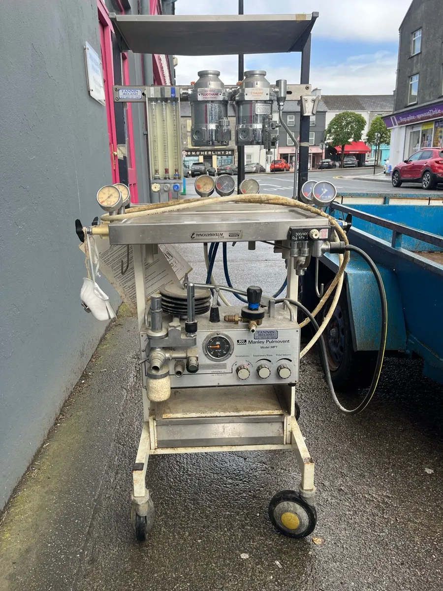 Medical - Anaesthetic Machine - Image 2