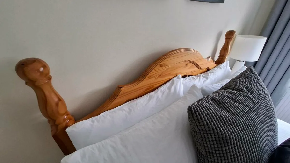 Double Bed - Image 2