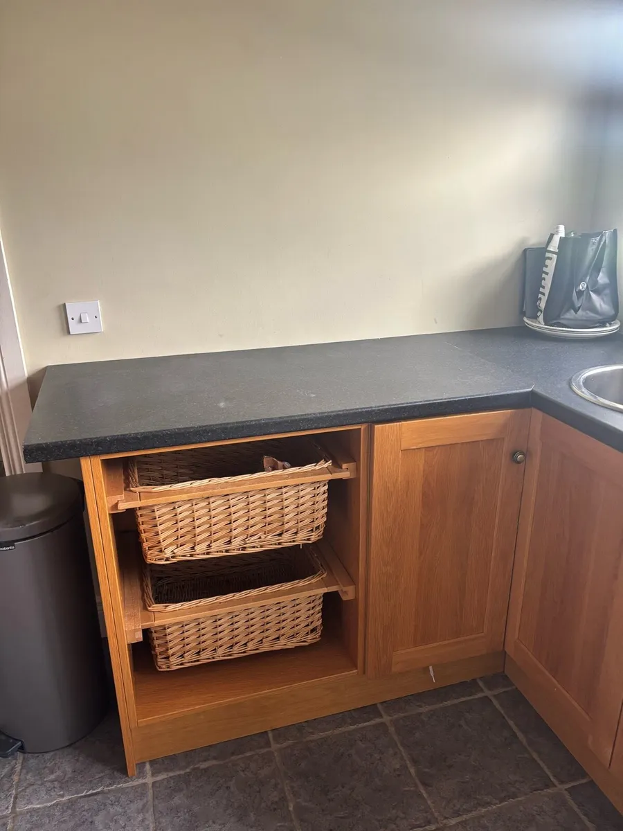 Kitchen units - Image 4
