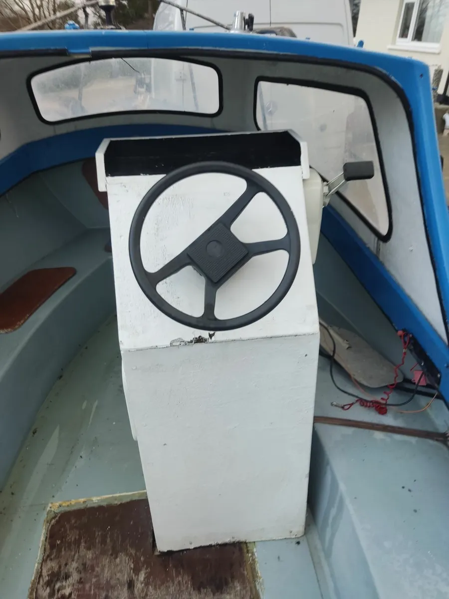 Boat fiberglass - Image 3