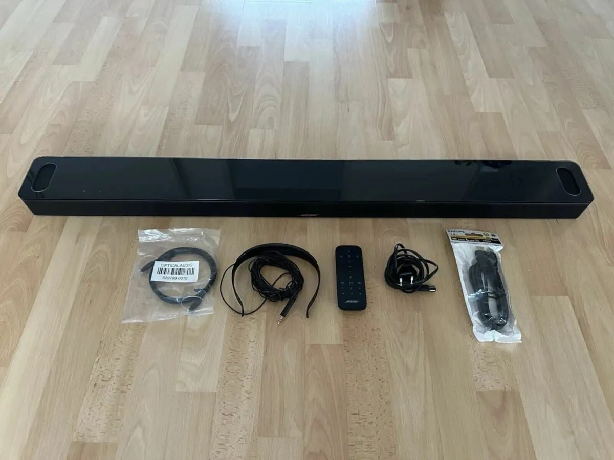 Bose Smart Soundbar 900, Dolby Atmos - Image 1