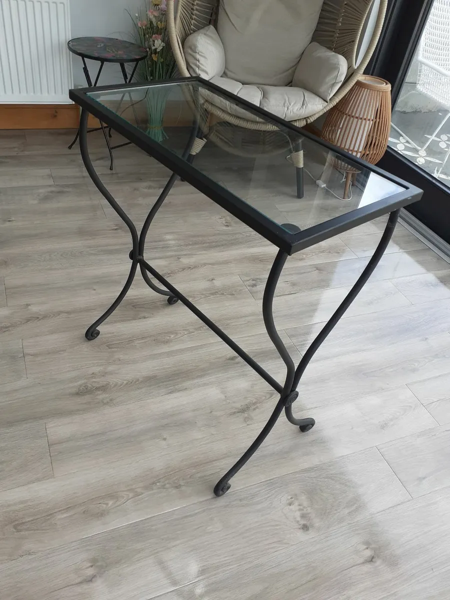 Table - Image 3