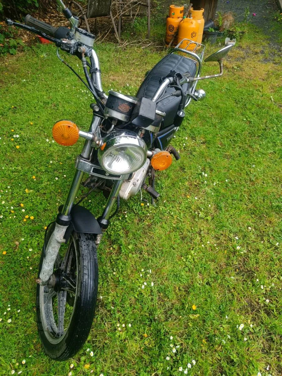 Suzuki gn 125 - Image 4