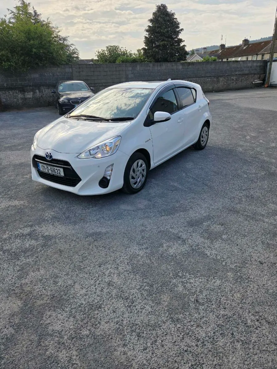 2017 Toyota Aqua 1.5 petrol hibrid - Image 1
