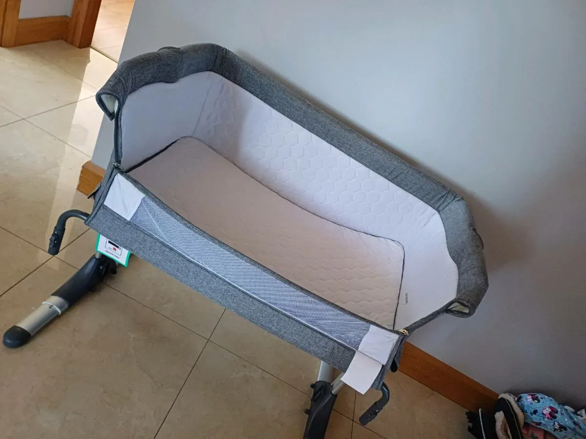 Babylo Co-Sleeper Cot - Image 2