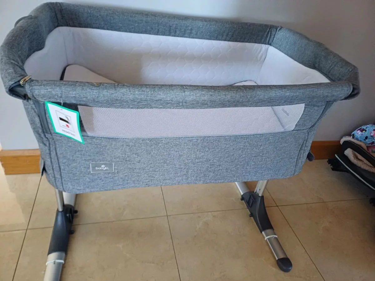 Babylo Co-Sleeper Cot - Image 4