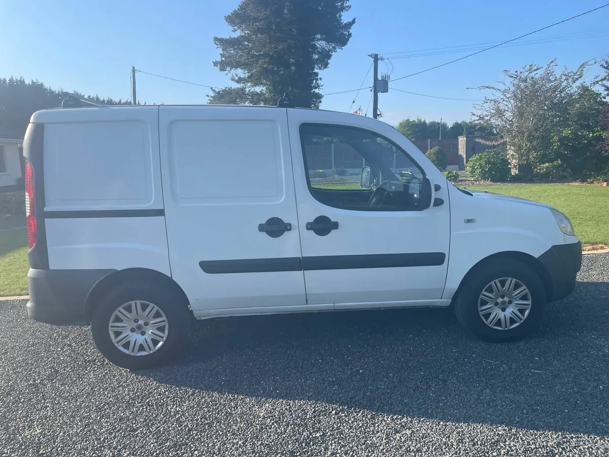 Fiat Doblo Van 2010 - Image 1