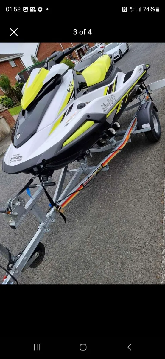 Jet ski