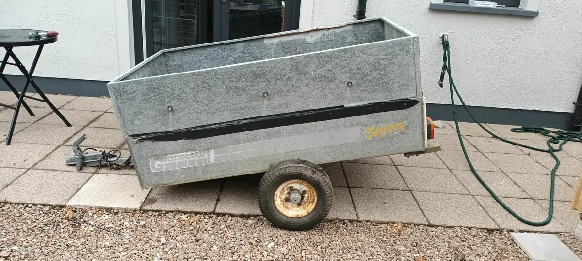 Trailer - Image 2