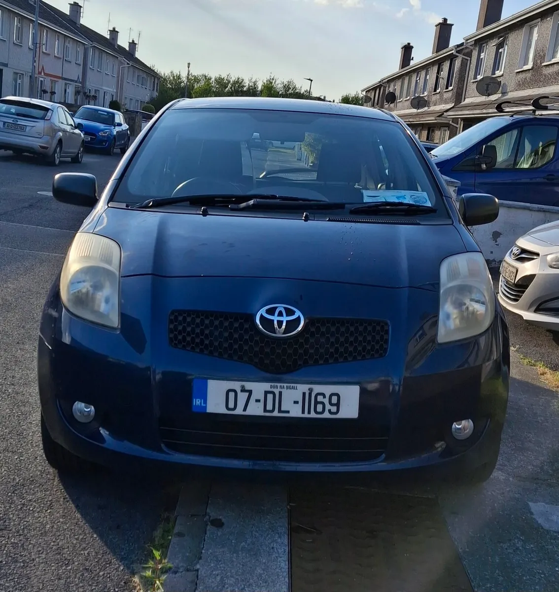 Toyota Yaris Terra 5p - Image 4