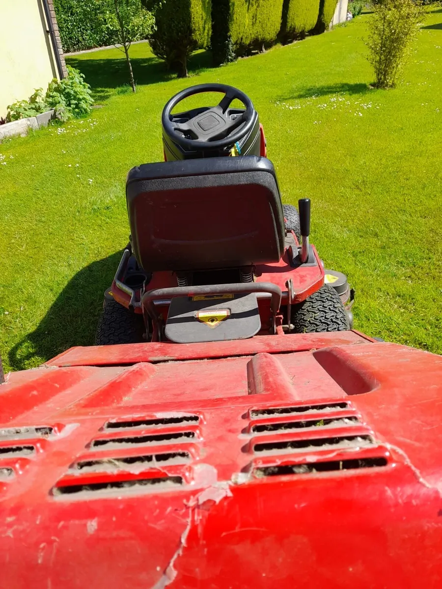 Countax C800H Ride on Mower - Image 2