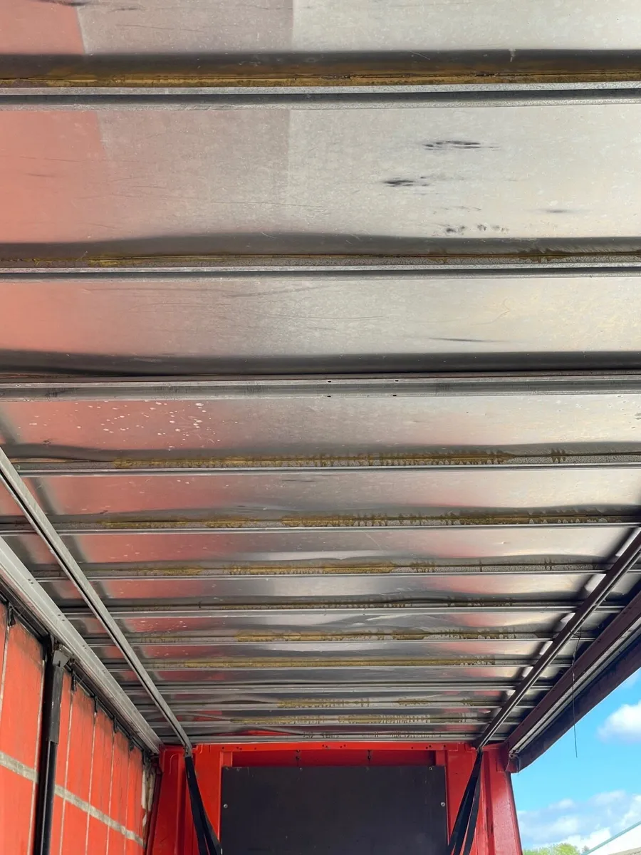 SDC curtainsider trailer tri axle flat bed - Image 2