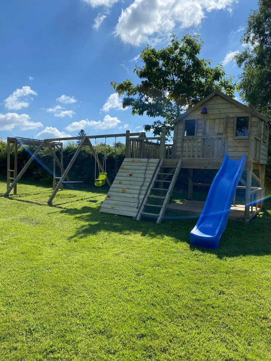 Playhouses - Image 3