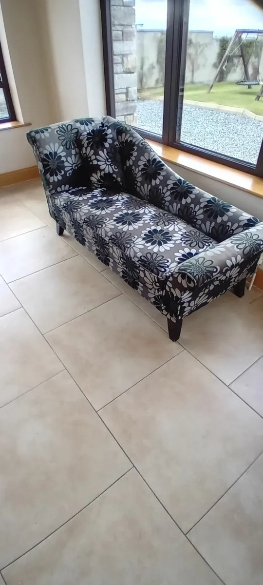 Chaise Lounge/Sofa - Image 3