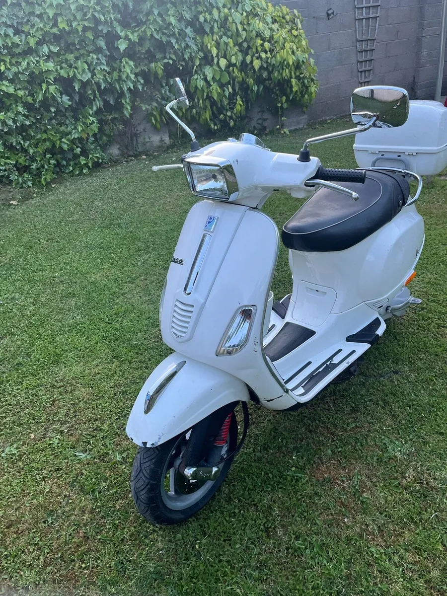 Piaggio Vespa S50 - Image 2