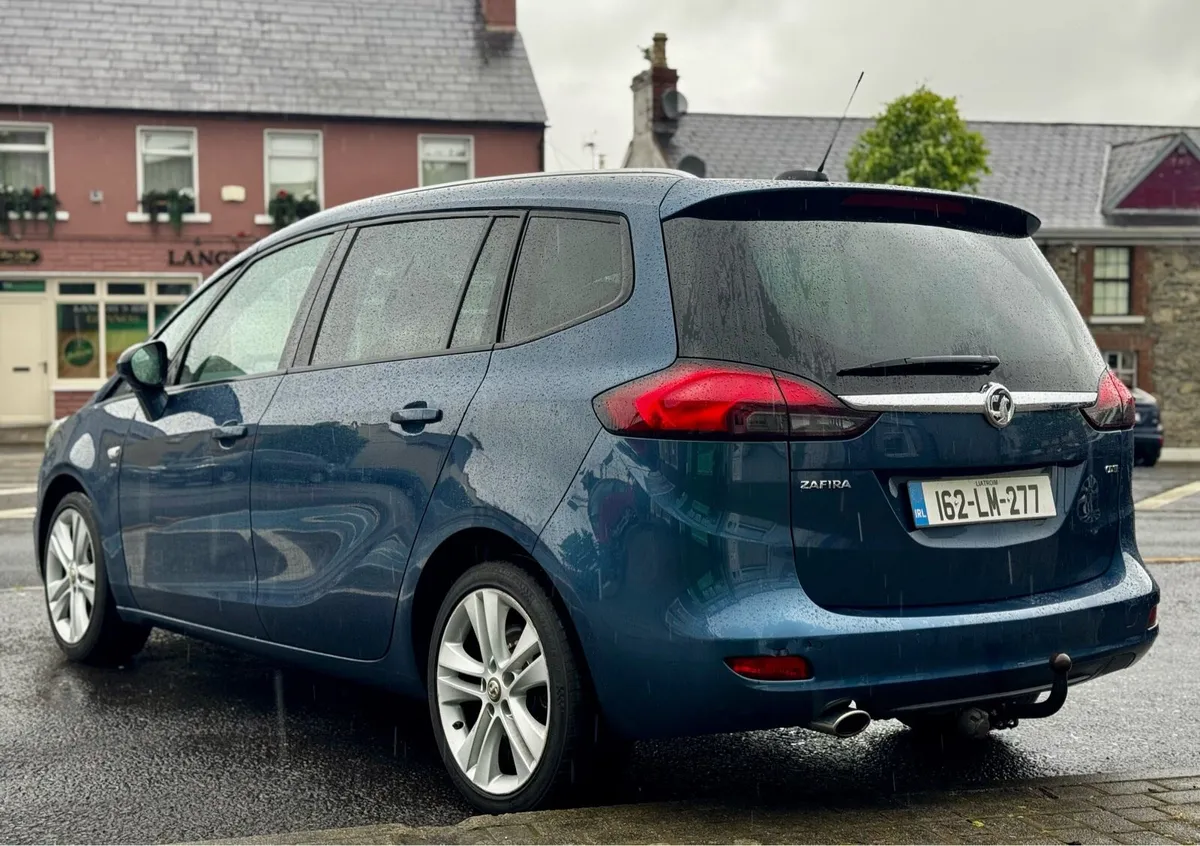 Zafira SRI 2.0 diesel 7 seater - Image 4