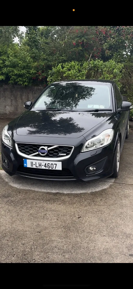 Volvo C30 2011 R-Design - Image 1