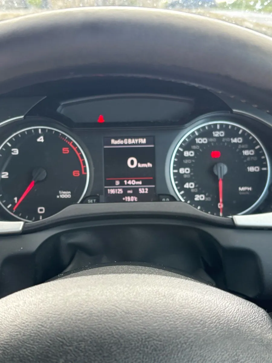 Audi A4 S-line - Image 2
