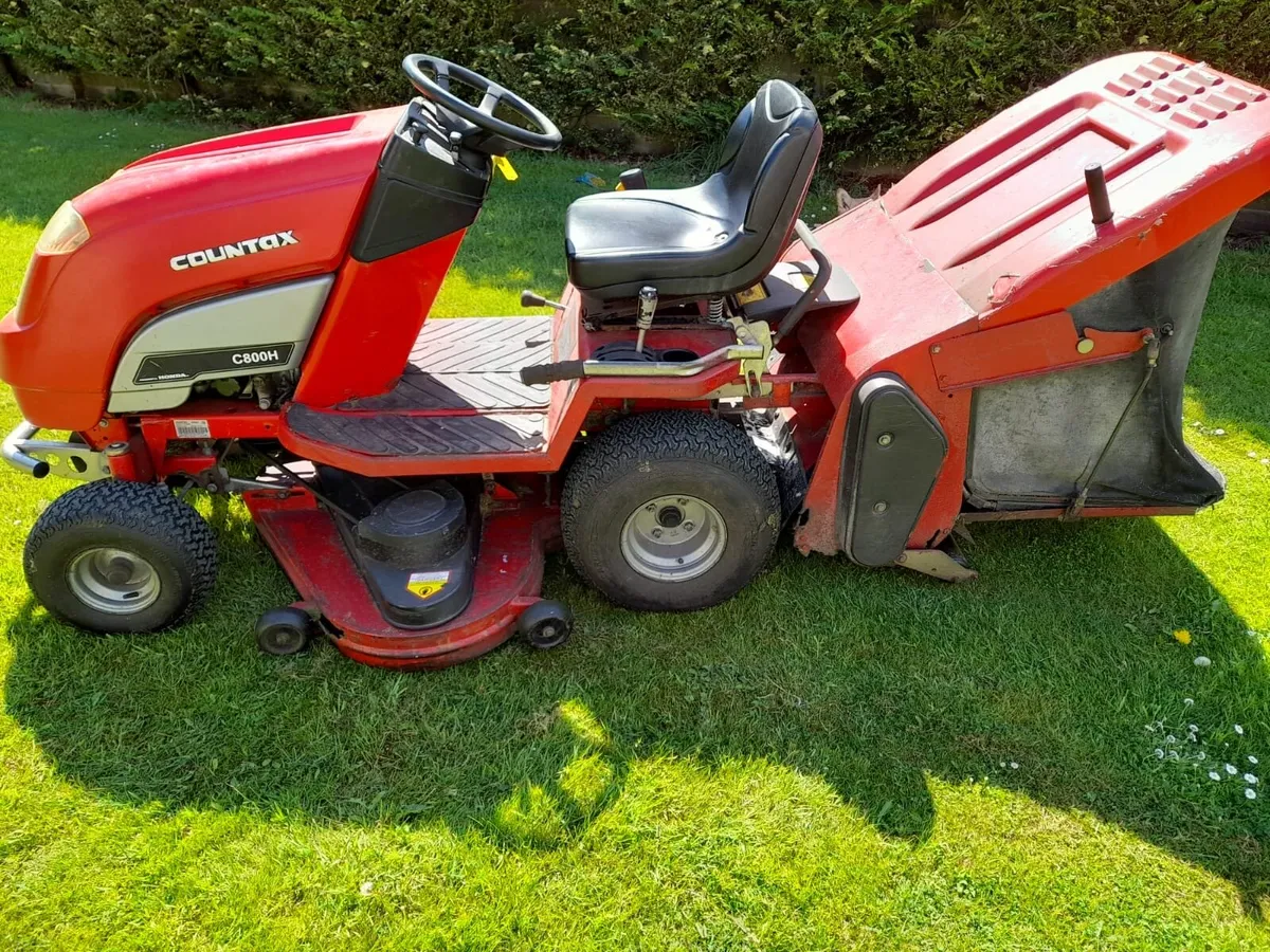 Countax C800H Ride on Mower - Image 1